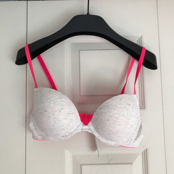 COPY - BOGO La Senza Push Up Plunge Bra - Picture 2 of 7